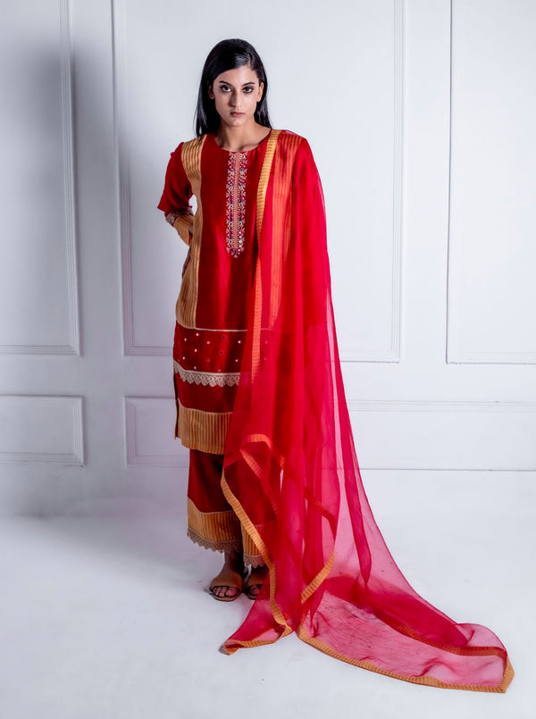 SCHIFLI KURTA